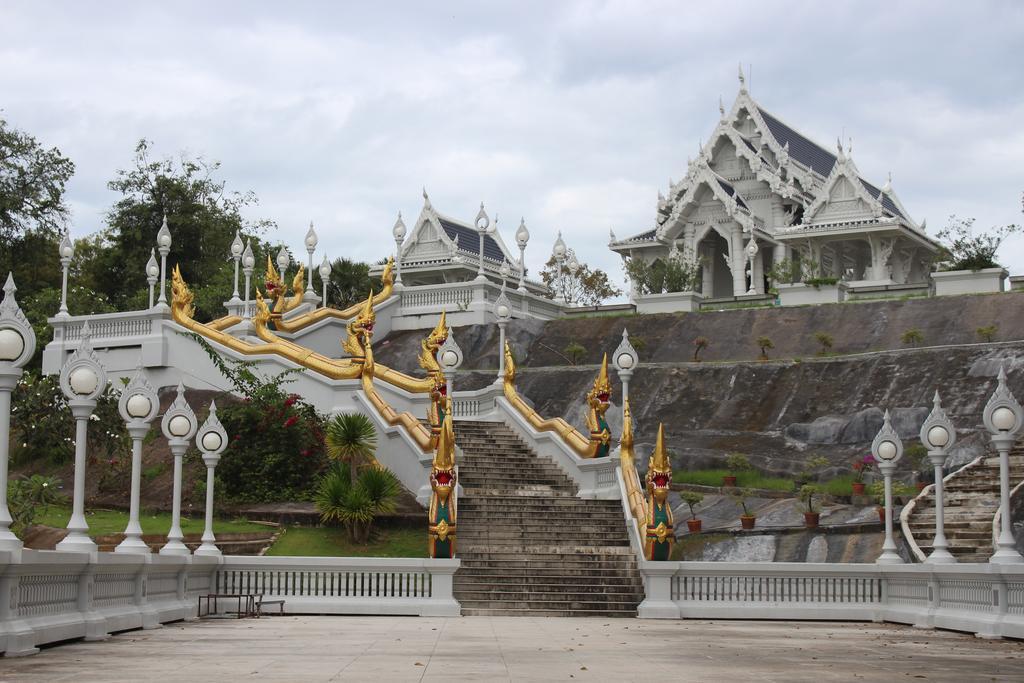 Grand Mansion Hotel Krabi town Extérieur photo